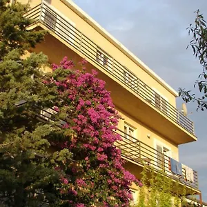 Guest house Dora Rovanjska